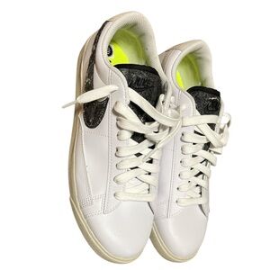 Nike Blazer Low SE Sneaker